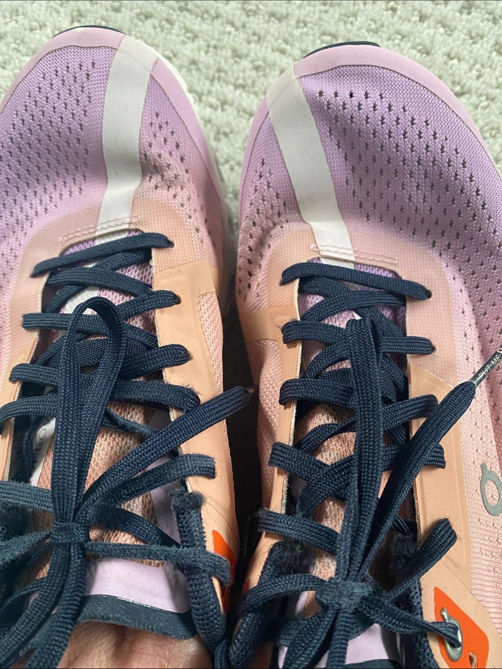 On Running Women’s Cloudflow Pink with Coral and Orange Sole and Navy Laces, W8 - Picture 6 of 10